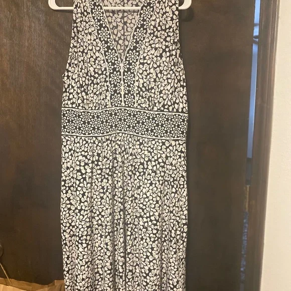 Wisp dress - Picture 1 of 3